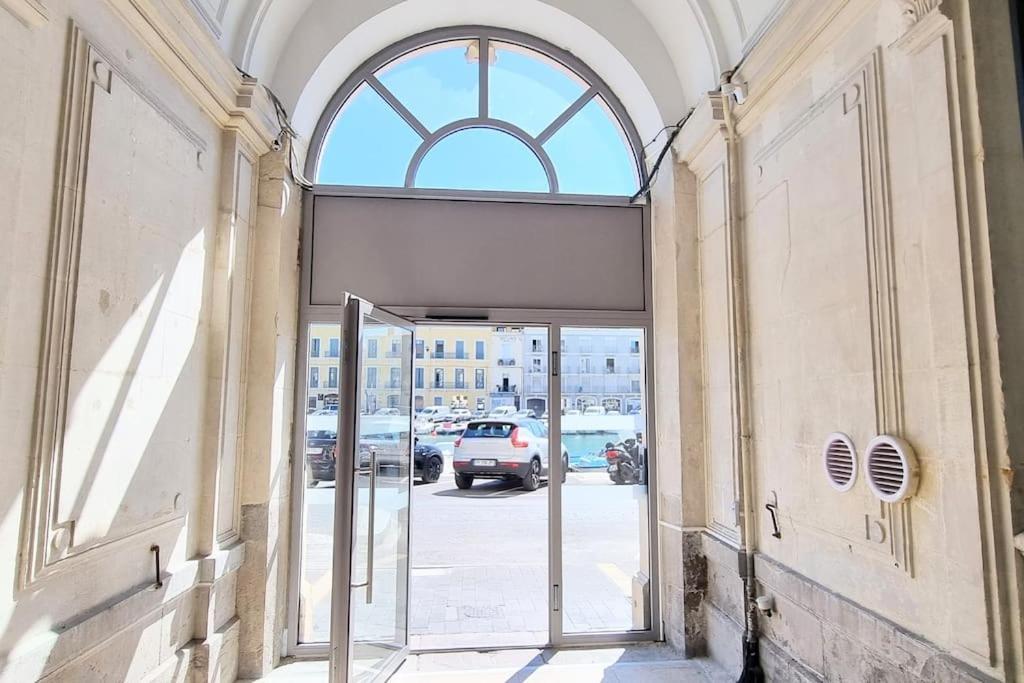 セットLe Segreto Deco Sur Les Quais 2 Parkings Prives Neufアパートメント エクステリア 写真